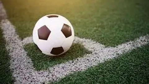 德利赫特揭秘：曼联欧冠传奇，定位球竟成关键制胜法宝！